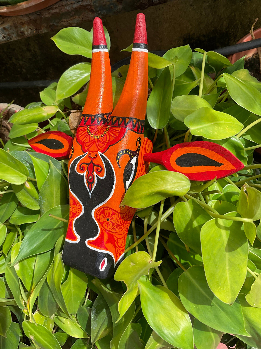 Mango Wood Bull Mask: Traditional Indian Theyyam Art