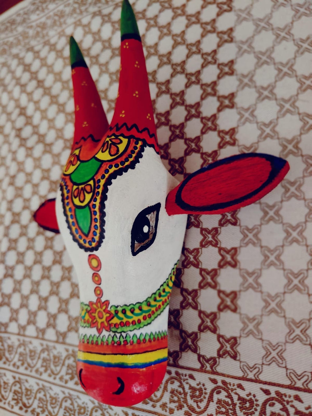 Indian Jallikattu Style Bull Head Mask: Mango Wood Wall Hanging