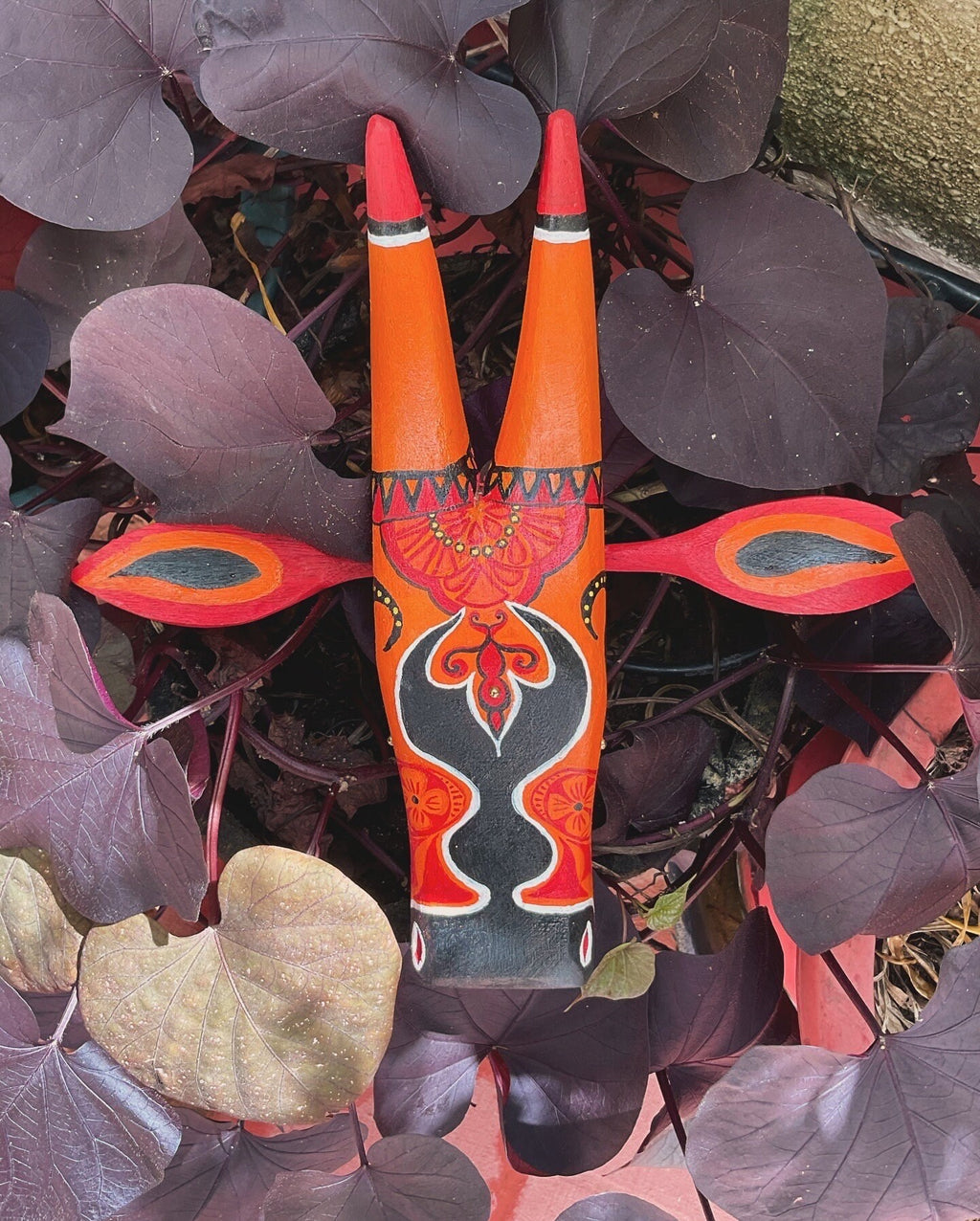 Mango Wood Bull Mask: Traditional Indian Theyyam Art