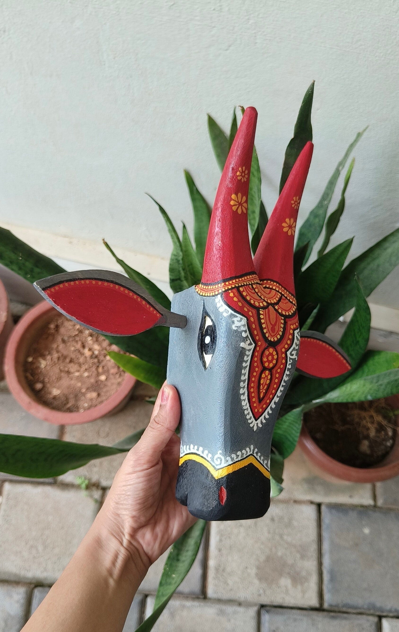 Mango Wood Bull Head Wall Art, Odisha Patachitra Style