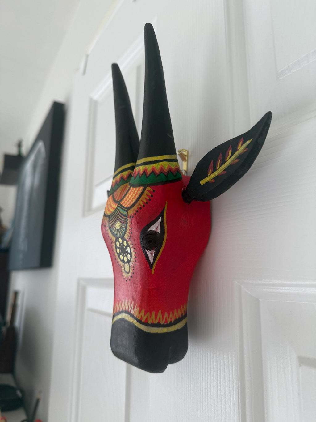Mango Wood Indian Wall art Bull heads in Red and Black featuring Chettinad Style