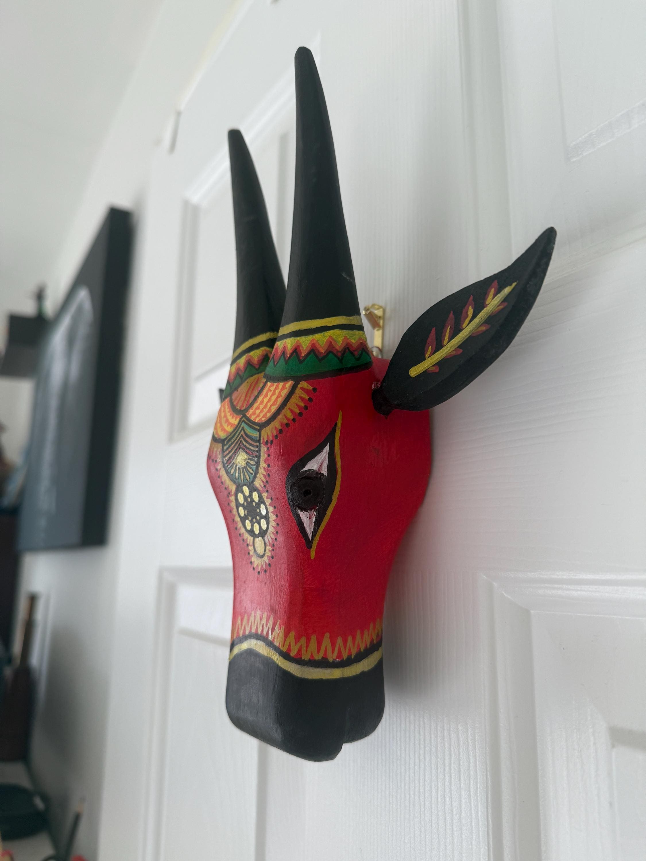 Mango Wood Indian Wall art Bull heads in Red and Black featuring Chettinad Style