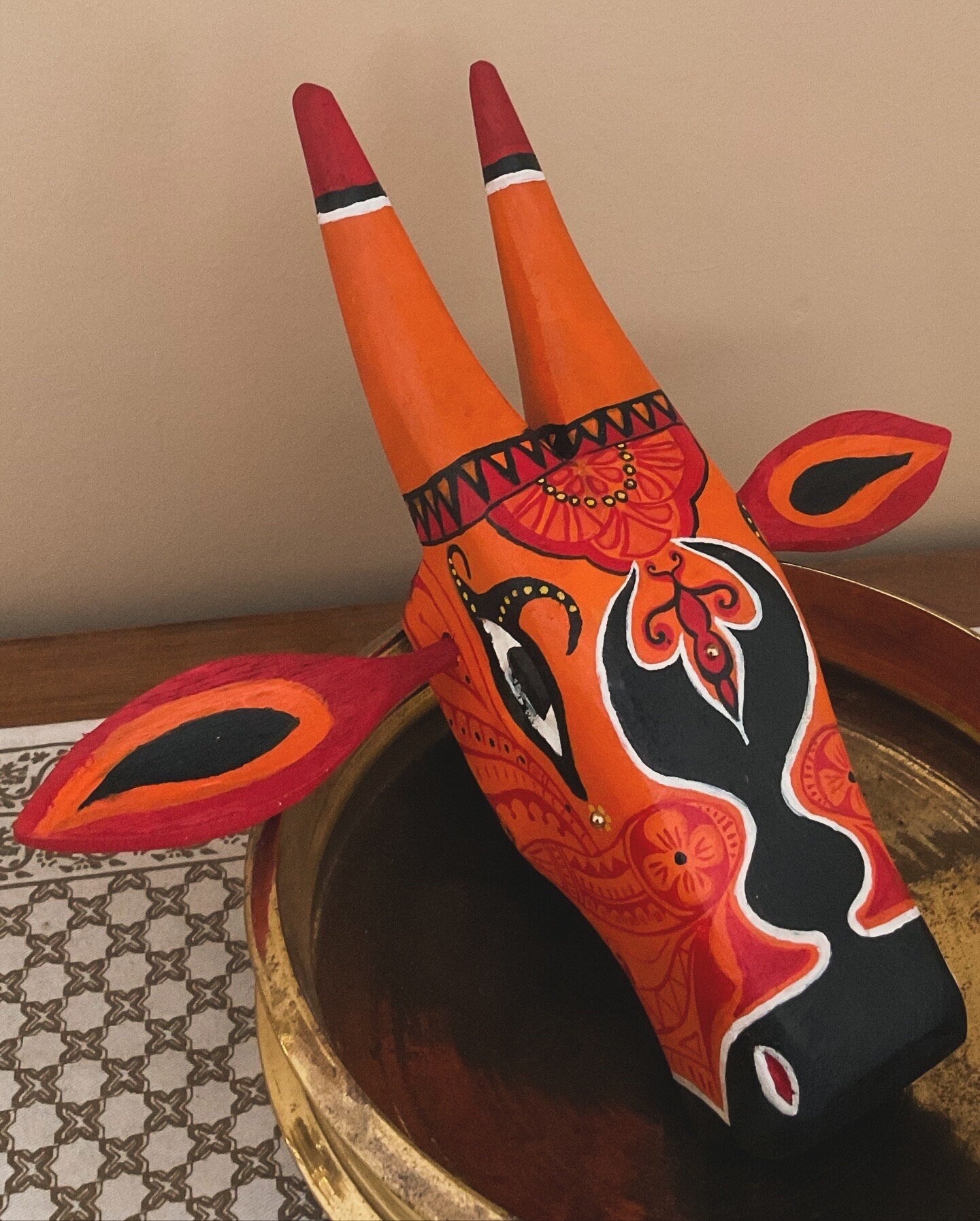 Mango Wood Bull Mask: Traditional Indian Theyyam Art